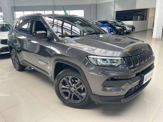 JEEP COMPASS 1.3 T270 TURBO FLEX LONGITUDE AT6